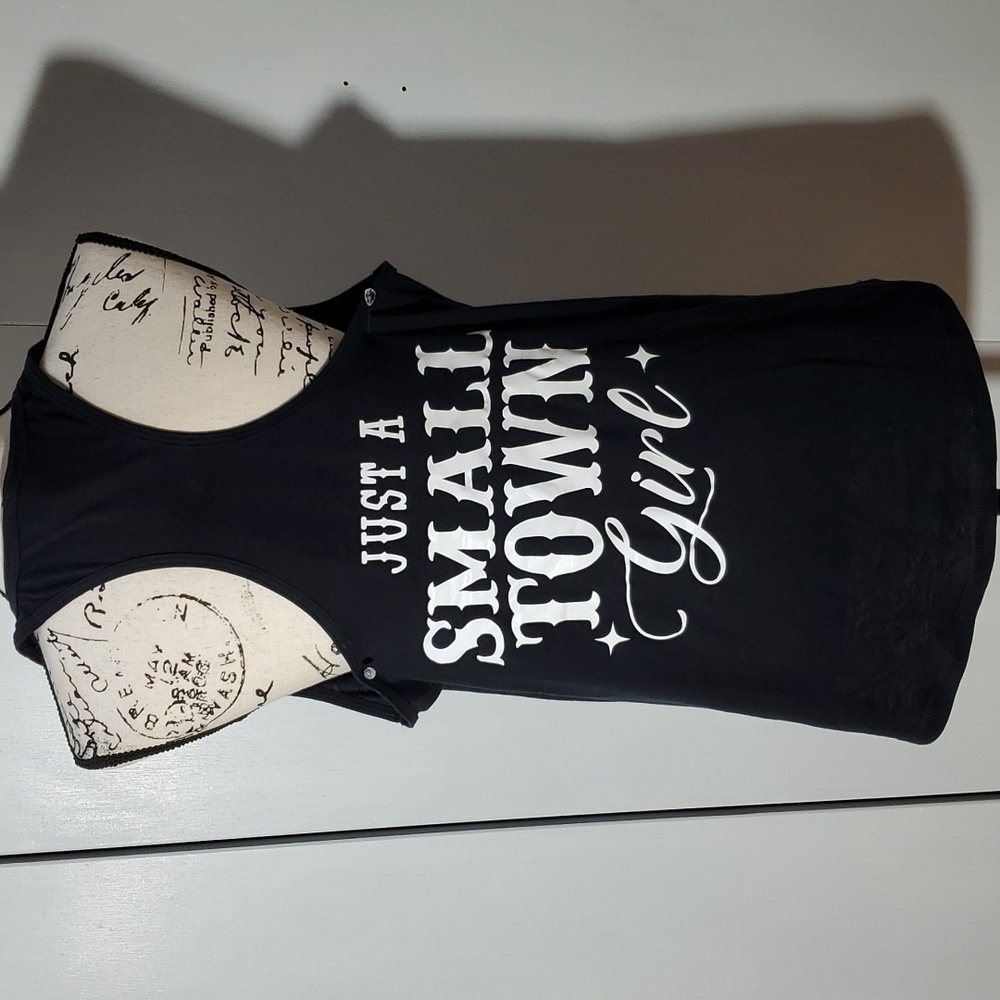 Boutique- Womens Black Racerback Top "Just a Small town girl " Graphic Sz.XL